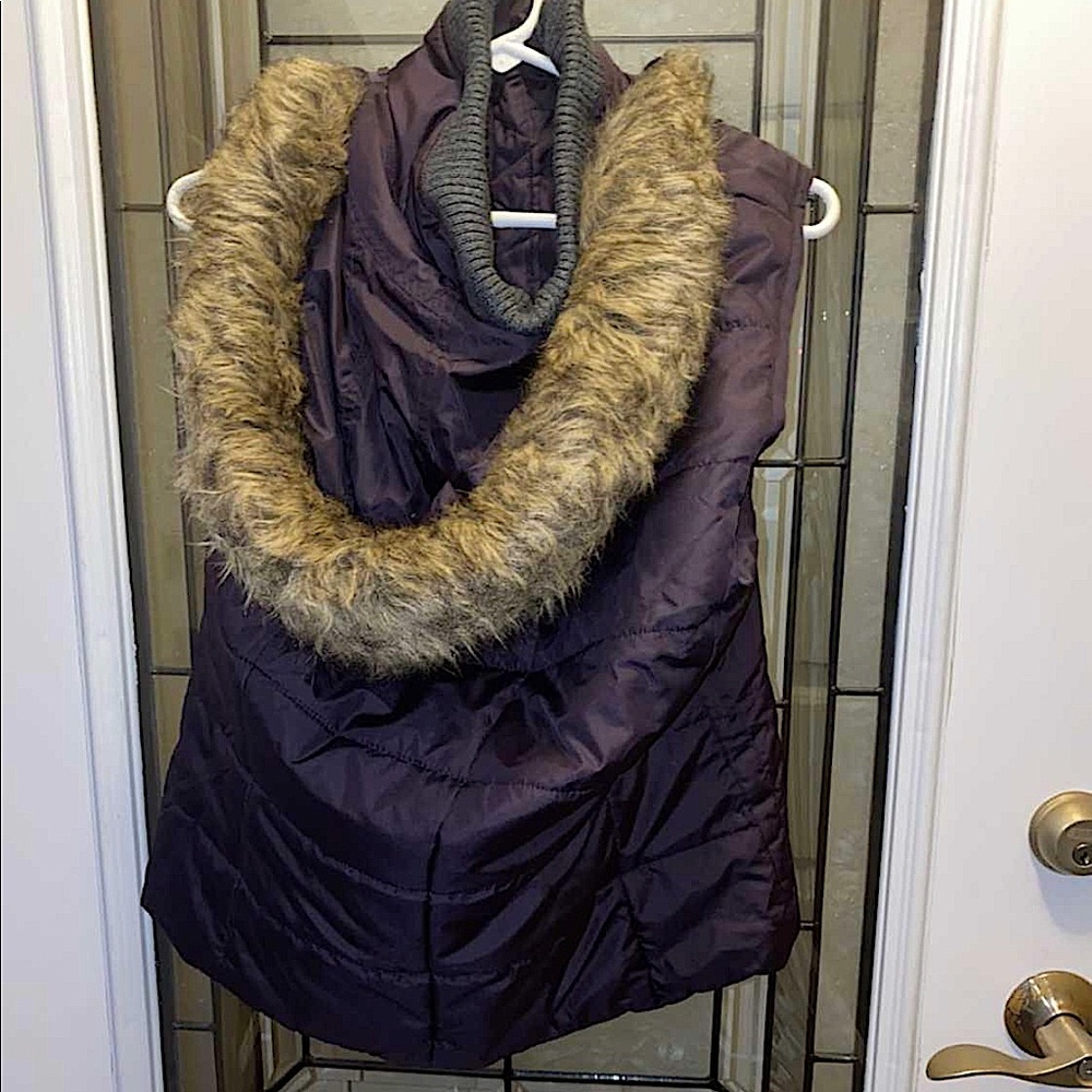 Coldwater Creek Womens Puffer Vest Hooded Faux Fur Lined Zip Up Jacket Coat